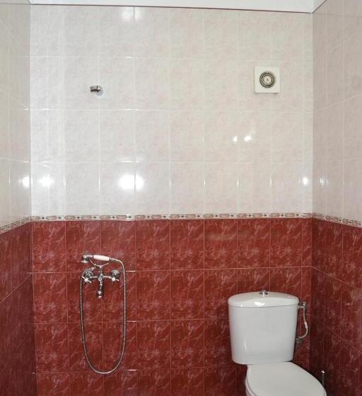 Трехместный Номер Классика, Perla