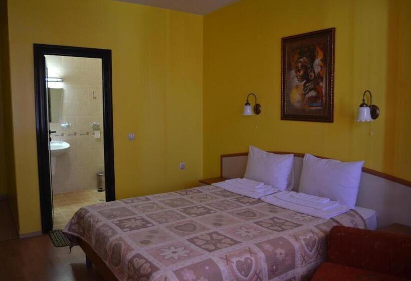 חדר סטנדרט, Perla