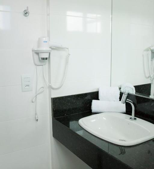 غرفة ديلوكس, Real Executive