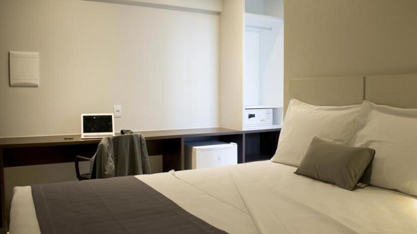 غرفة ديلوكس, Real Executive