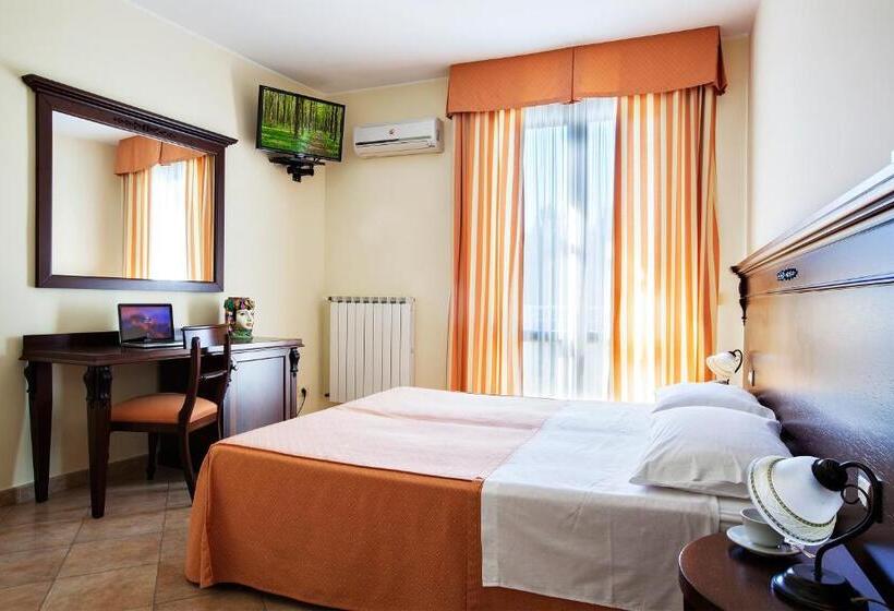 标准间带阳台, Terra Degli Elimi