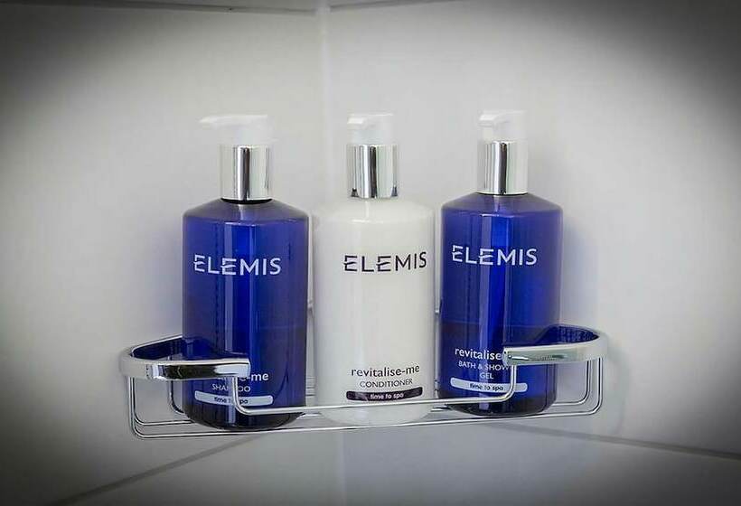 スタンダードルーム, The Eaton Townhouse