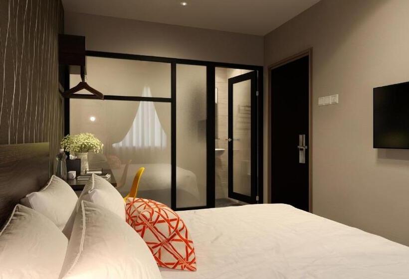 חדר סטנדרט עם מיטת קינג, The Square