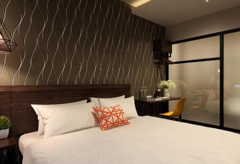 חדר סטנדרט עם מיטת קינג, The Square