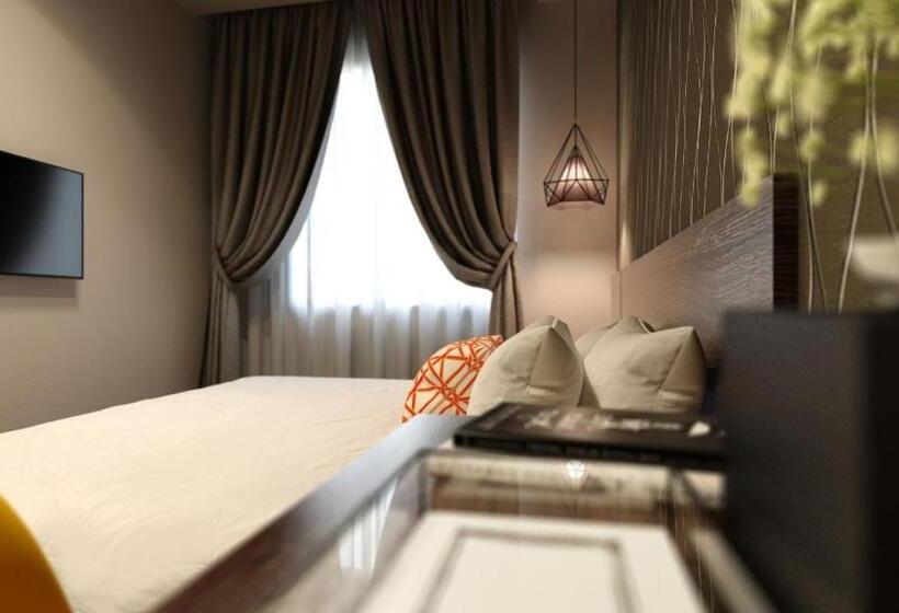 חדר סטנדרט עם מיטת קינג, The Square