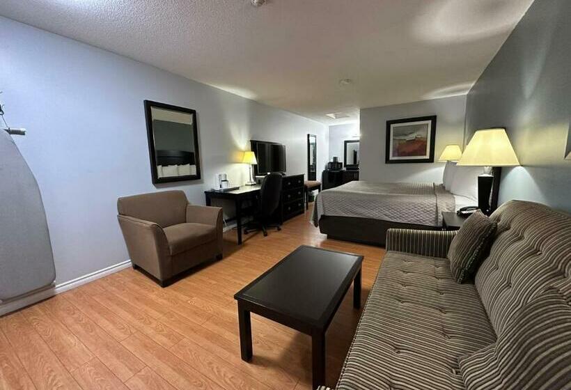 חדר סטנדרט עם מיטת קינג, Kenora Motel