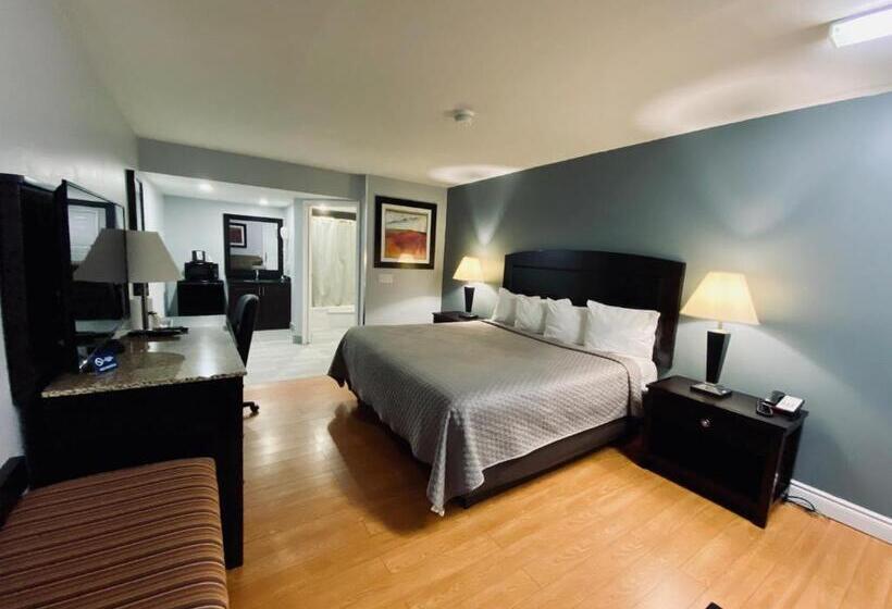 Стандартный Номер Кровать Кинг, Kenora Motel