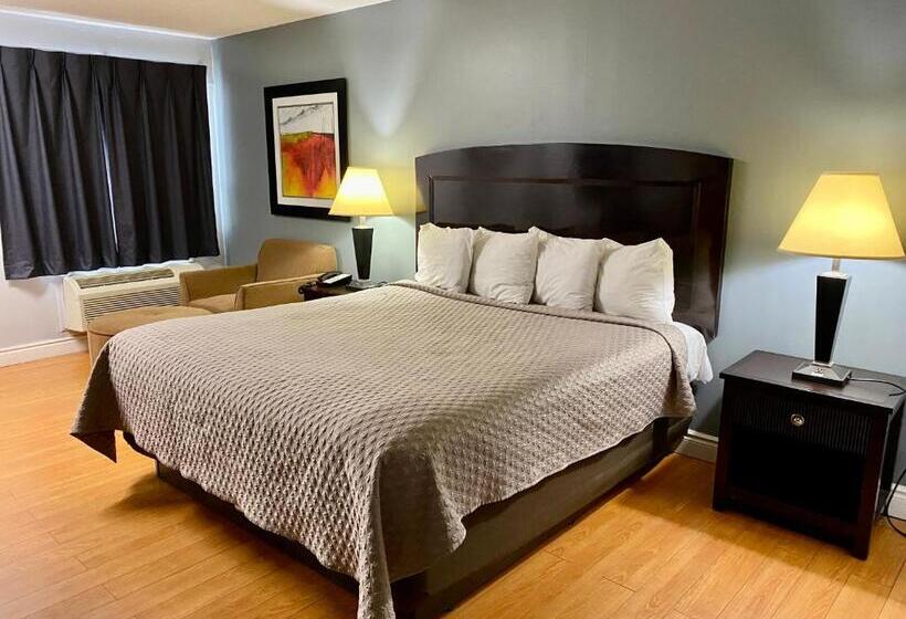 Стандартный Номер Кровать Кинг, Kenora Motel