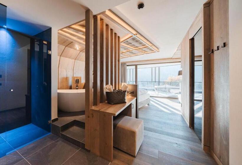 סוויטה, Leitgam Luxury Hotel For Two