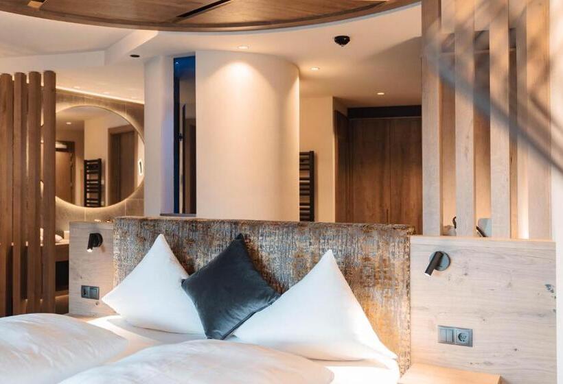 Люкс, Leitgam Luxury Hotel For Two