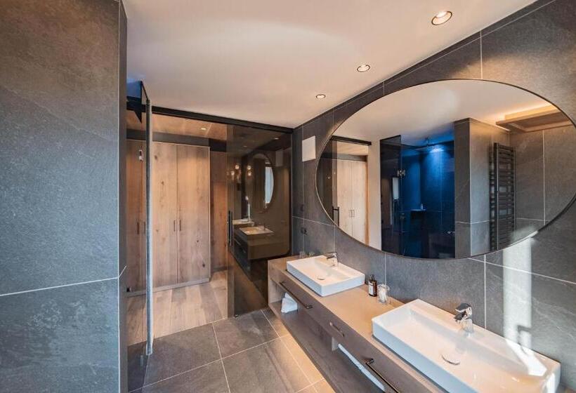 סוויטה, Leitgam Luxury Hotel For Two