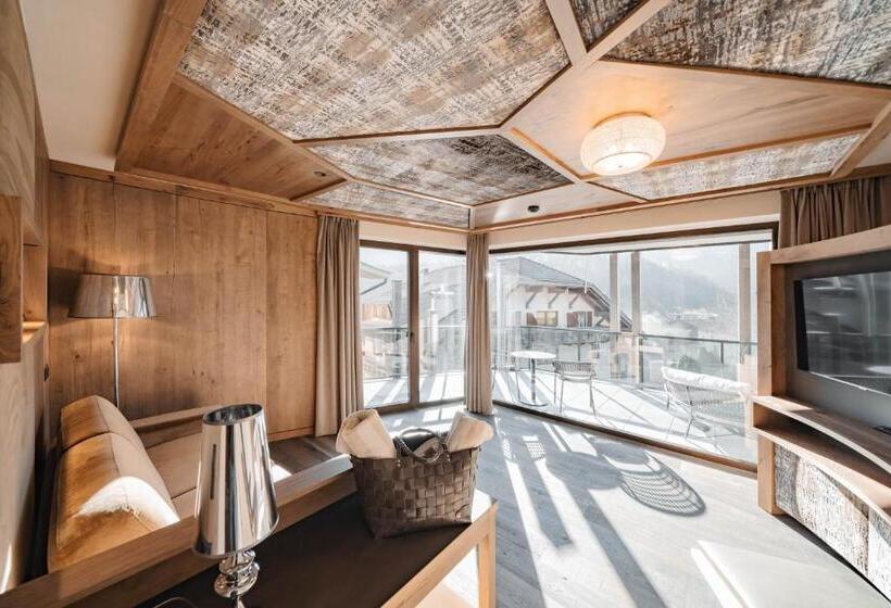 סוויטה, Leitgam Luxury Hotel For Two