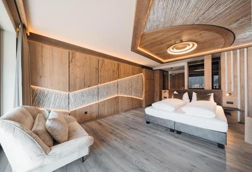 סוויטה, Leitgam Luxury Hotel For Two