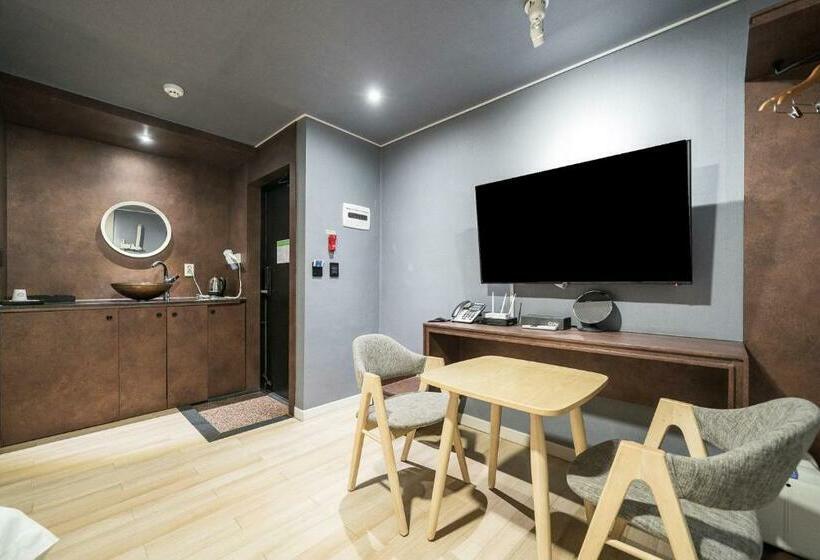 اتاق استاندارد, Malu Hotel Suwon