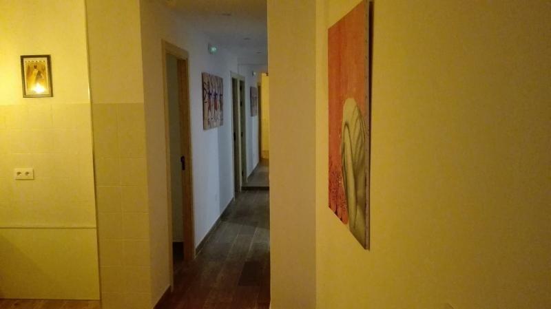 Номер Стандарт Трехместный, Hostal Ciempozuelos, Cerca Del Parque Warner Y Madrid
