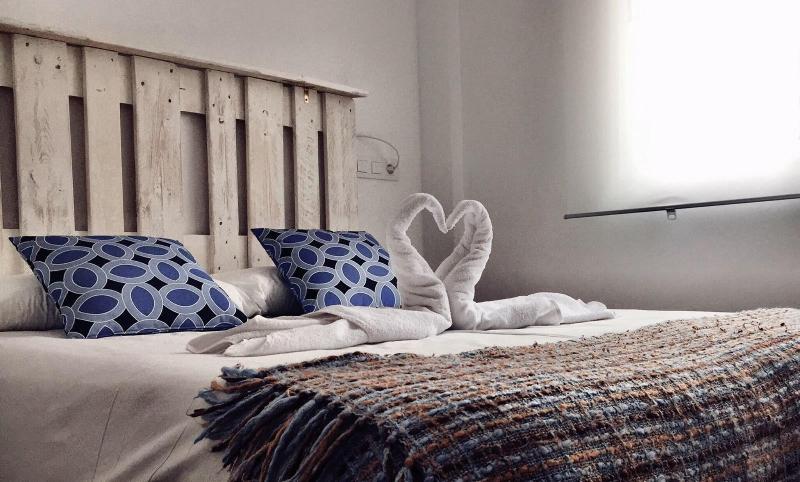 Номер Стандарт, Hostal Ciempozuelos, Cerca Del Parque Warner Y Madrid