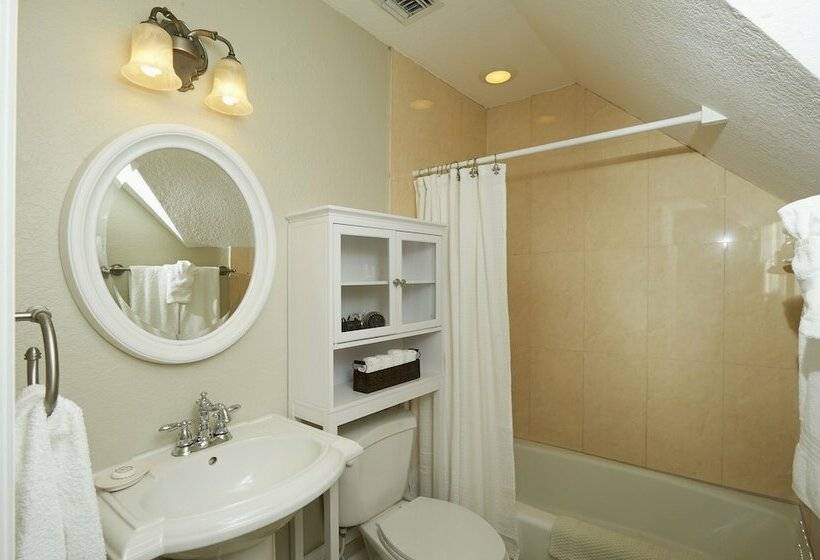 اتاق کلاسیک با تخت دوبل, Shangri La Boutique Bed & Breakfast