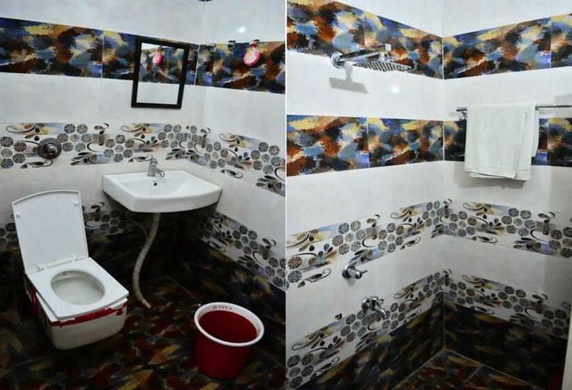 غرفة قياسية, Bholenath Palace Infront Of Mahakal Temple