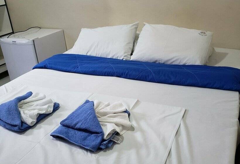 Quarto Estandar, Divino Pai Eterno