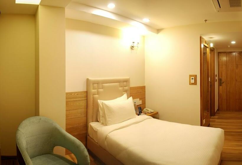 行政单人间, Glades