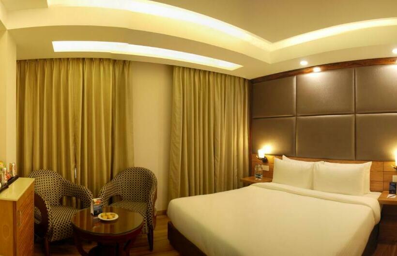 带大床的标准间, Glades