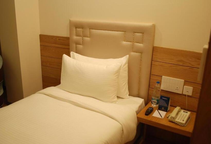 豪华单人间, Glades