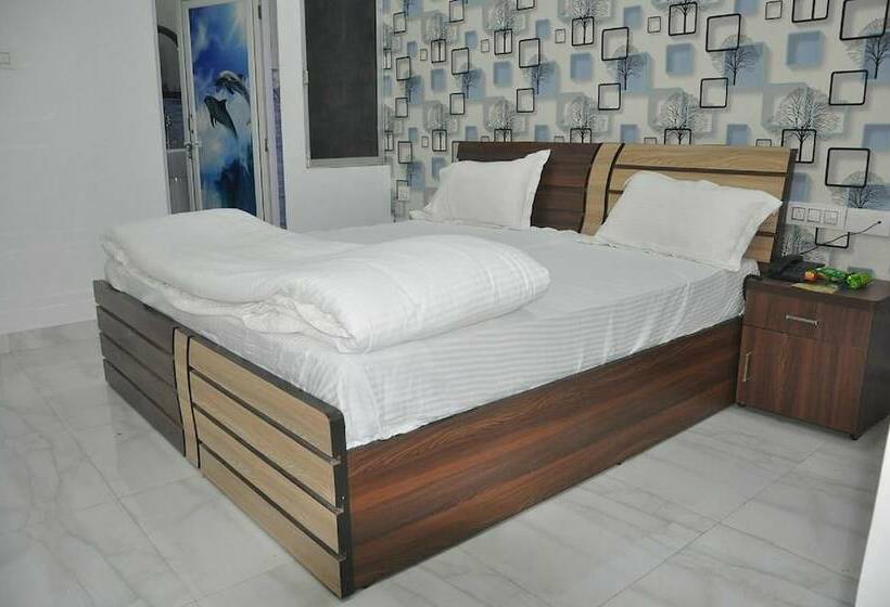 غرفة ديلوكس, Shalimar Palace