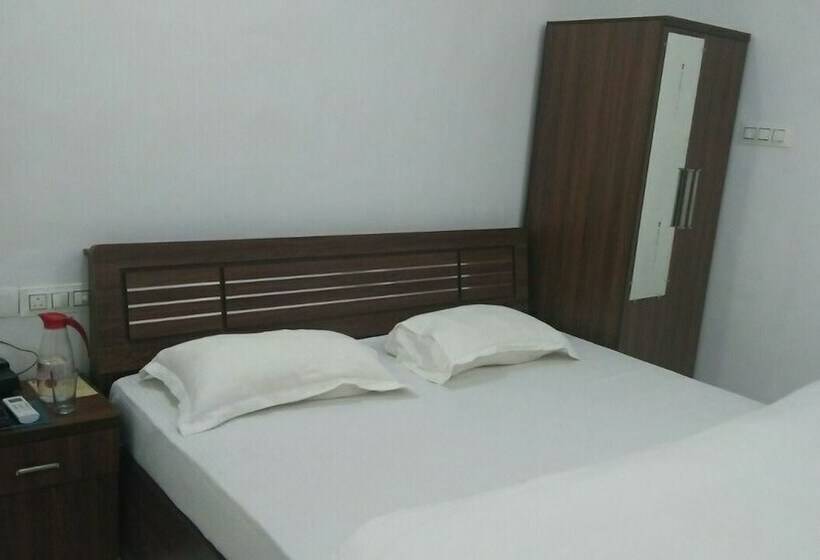 غرفة ديلوكس, Shalimar Palace