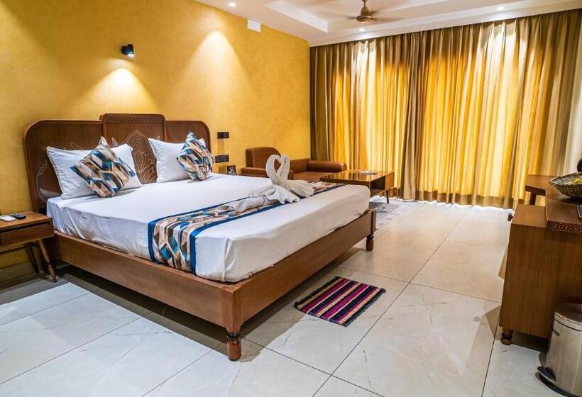 디럭스 스위트 킹 침대, Sonar Bangla Tarapith