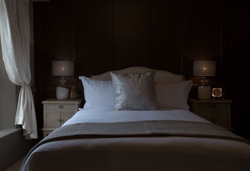 デラックスルーム, The Lion Hotel   Pub & Restaurant