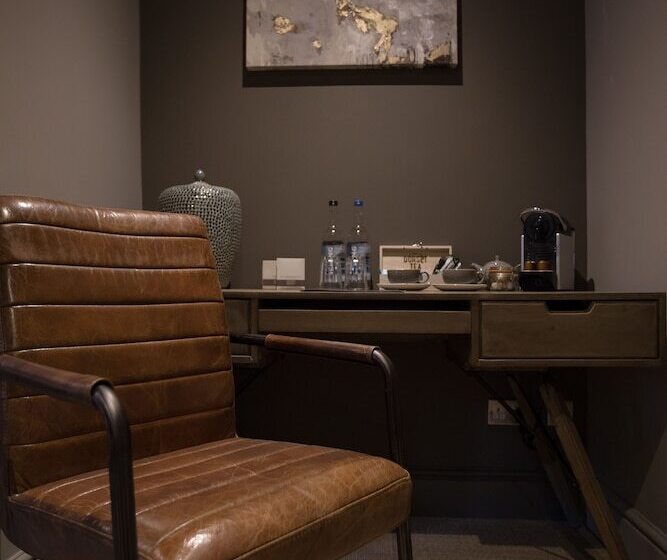 غرفة ديلوكس, The Lion Hotel   Pub & Restaurant