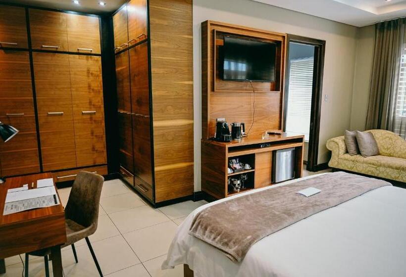 Номер Superior Кровать Кинг, Tredenham Boutique