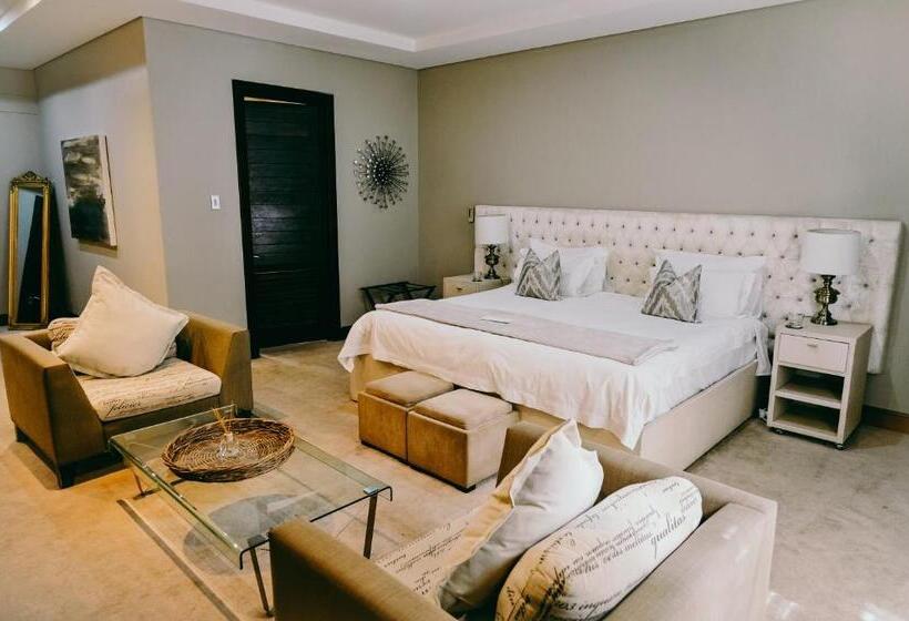 バルコニー付スイート, Tredenham Boutique