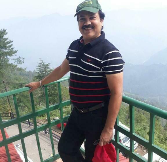 اتاق لوکس, Trimurti Pine Valley Resort