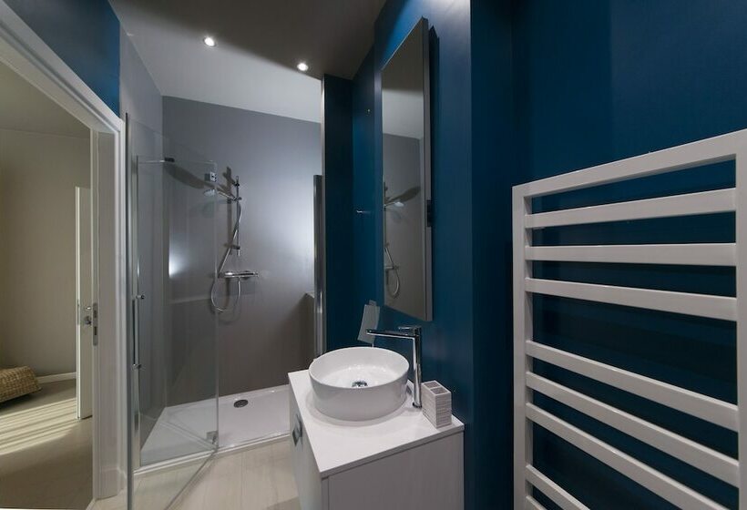 غرفة ديلوكس, Art B&b Design