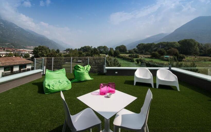 غرفة قياسية مزوَّدة بشُرفة, Art B&b Design