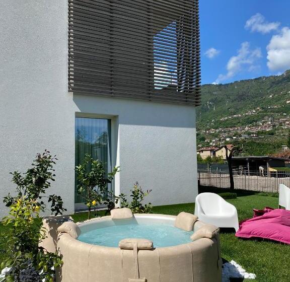 جناح جونيور مزوَّد بشرفة, Art B&b Design