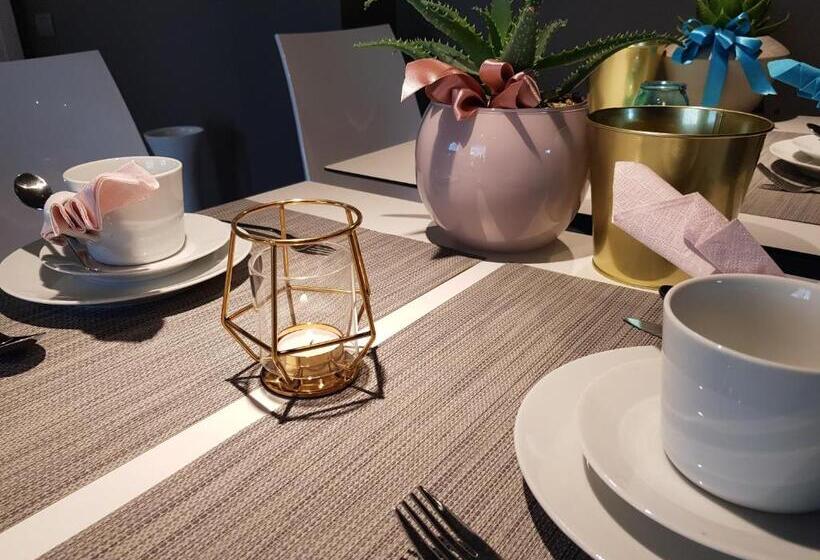 غرفة قياسية مزوَّدة بشُرفة, Art B&b Design