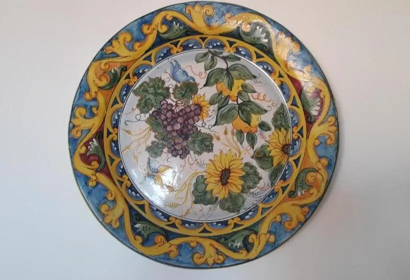 اتاق لوکس با چشمانداز شهر, B&b Maia House