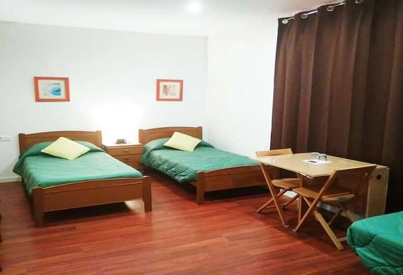 Четырехместный Номер Стандарт, Habitacions Sant Pere Claver