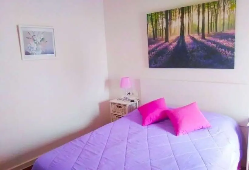 Classic Kolmen Hengen Huone, Habitacions Sant Pere Claver