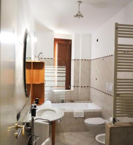 חדר סטנדרט, B&b Il Grifone