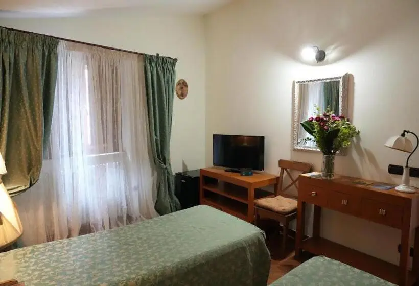 スタンダードシングルルーム, B&b Il Grifone