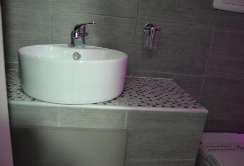 Habitació Deluxe, Iris Inn