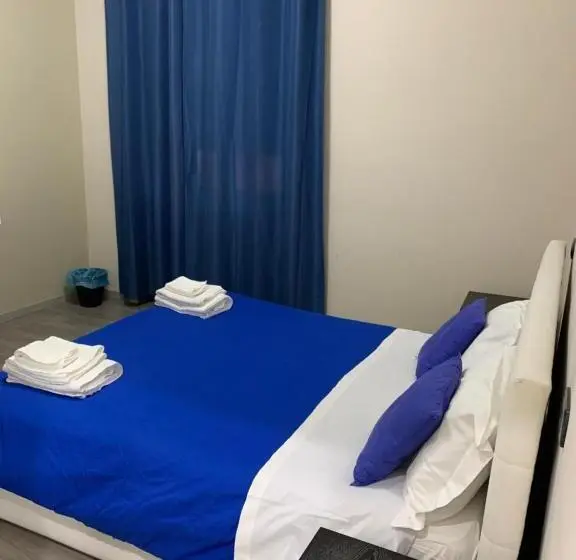 اتاق استاندارد, Iris Inn