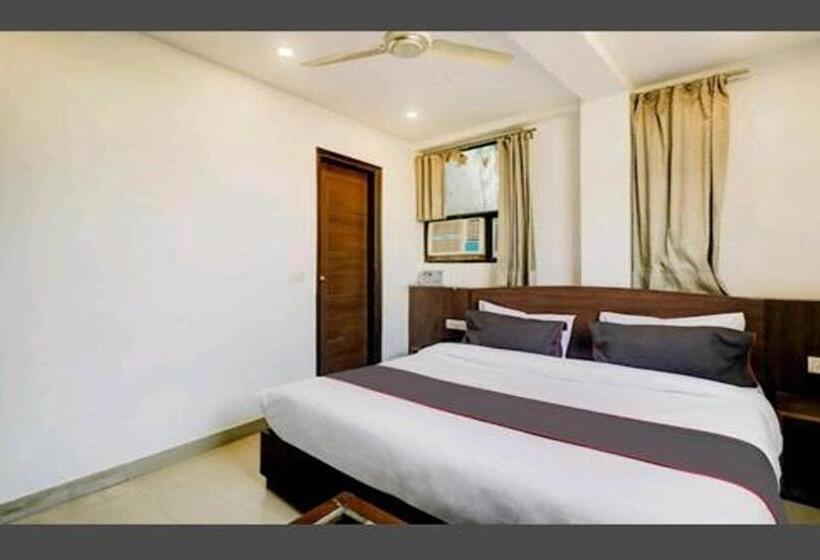 Стандартный Номер Кровать Кинг, Aravali Inn
