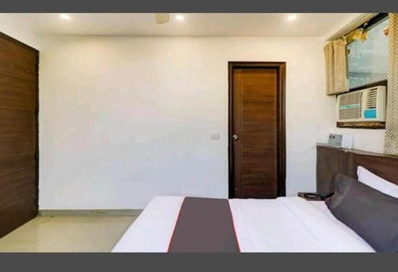 带大床的标准间, Aravali Inn