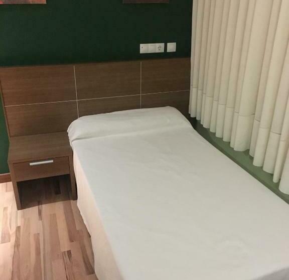 חדר סטנדרט יחיד, Area De Servicio Los Chopos