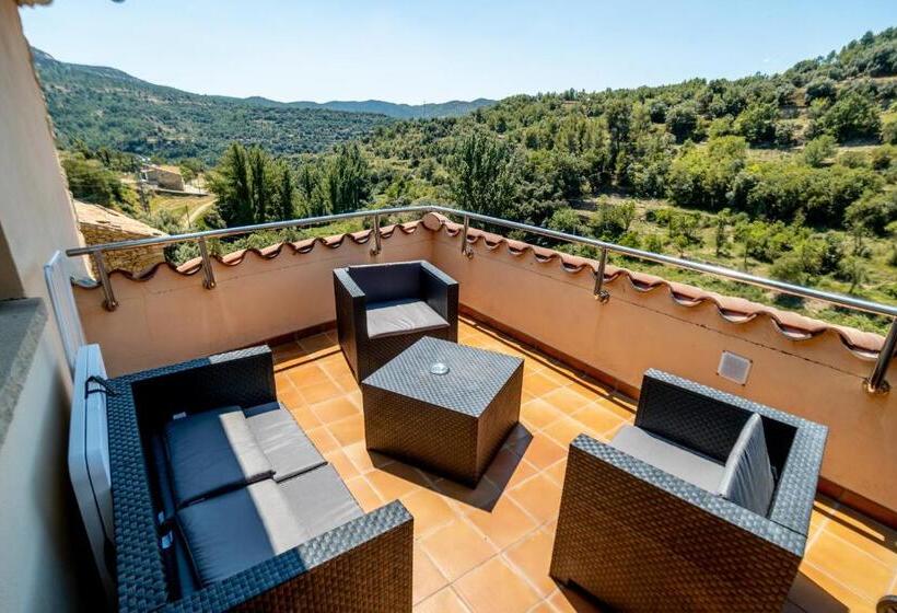 Апартаменты 3 Спальни, Hostal El Guerrer