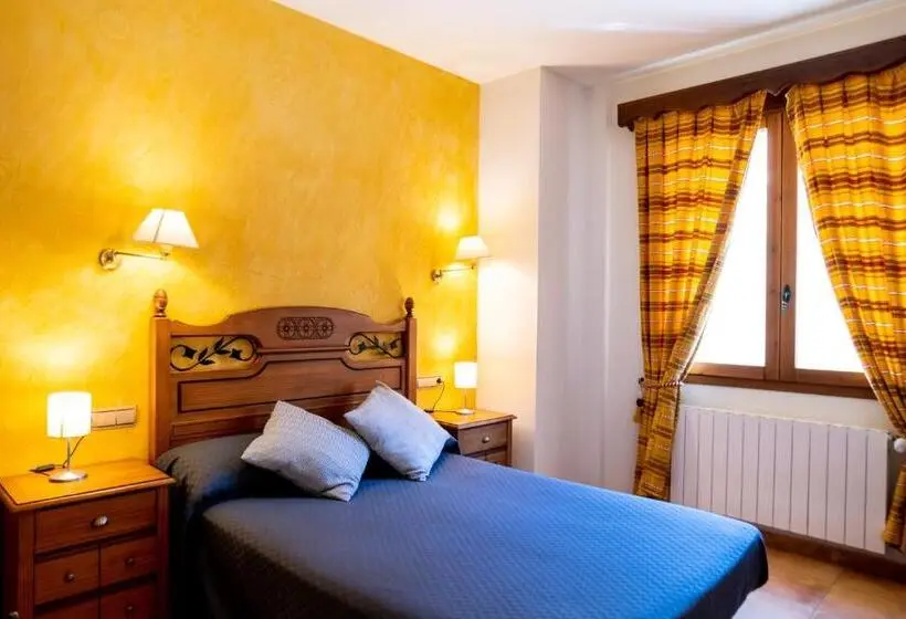 スタンダードルーム, Hostal El Guerrer